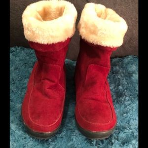Beautiful Dark Red Suede Boots
